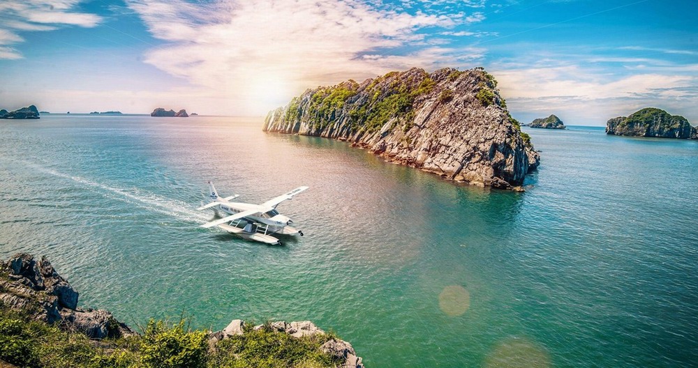 Halong bay seaplane